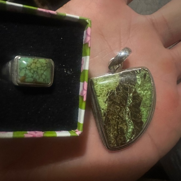 Sterling Silver Gaspeite Pendent Ring Sterling size 6.5 Women's /Men,s - Picture 13 of 14